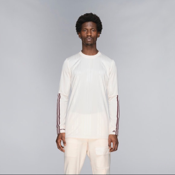 New IVY PARK x ADIDAS SOCCER JERSEY by Beyoncé - Picture 4 of 8